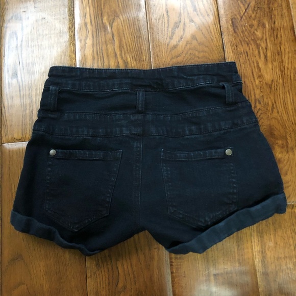 high waisted shorts - Picture 2 of 3